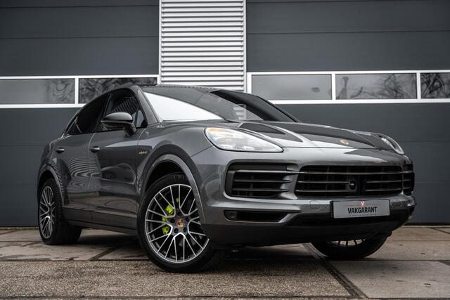 Porsche CAYENNE Coupé 3.0 E-Hybrid |Sport chrono|Matrix-LED| Pano |Trekhaak elektr. |Keyless |BOSE |