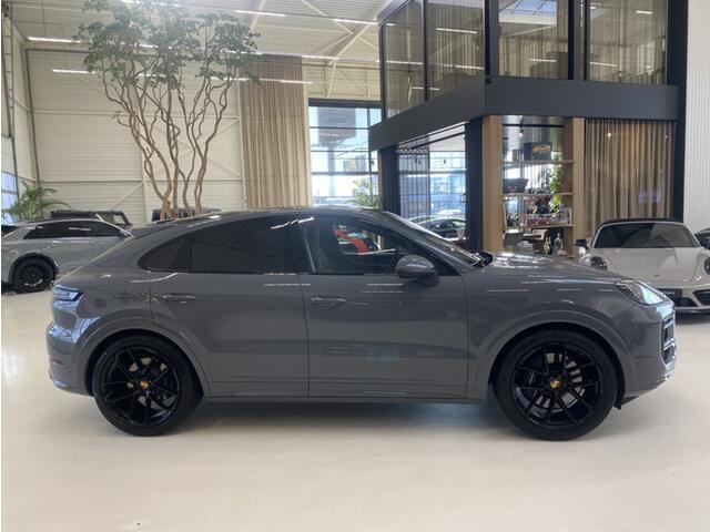 Porsche CAYENNE Coupé 3.0 E-Hybrid | SportDesign | InnoDrive | Trekhaak | PASM | Matrix | SportChrono | BOSE