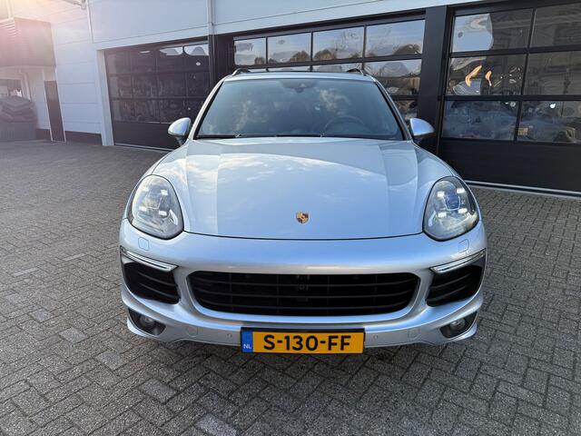 Porsche CAYENNE S E-HYBRID PLATINUM EDITION