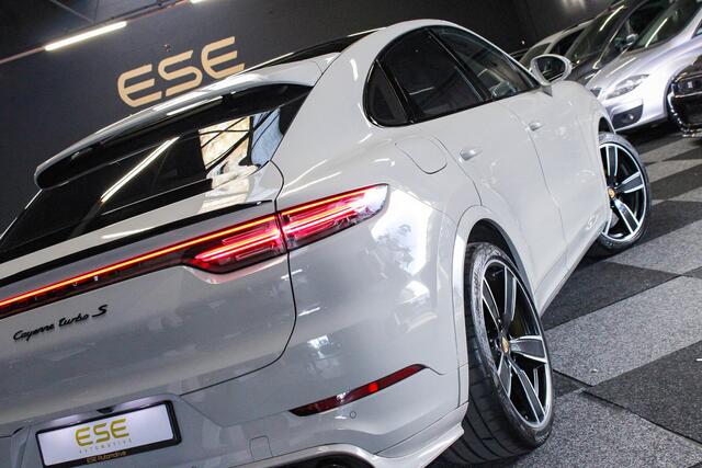 Porsche CAYENNE Coupé 4.0 Turbo S E-Hybrid
