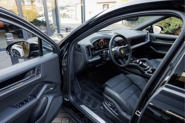 Porsche CAYENNE Coupé 3.0 E-Hybrid Sport Chrono Passenger Display - 18-weg Zetels - Trekhaak