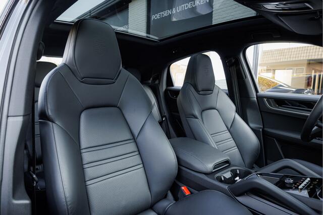 Porsche CAYENNE Coupé 3.0 E-Hybrid Sport Chrono Passenger Display - 18-weg Zetels - Trekhaak