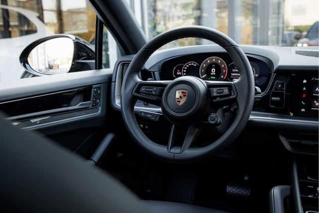 Porsche CAYENNE Coupé 3.0 E-Hybrid Sport Chrono Passenger Display - 18-weg Zetels - Trekhaak