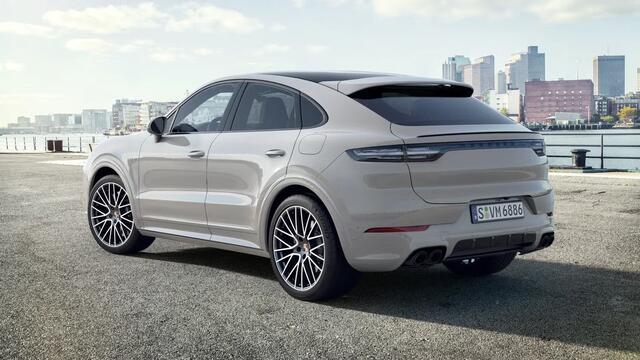 Porsche CAYENNE E-Hybrid Coupé Platinum Edition
