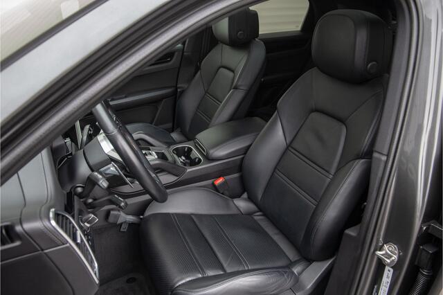 Porsche CAYENNE Coupé 3.0 E-Hybrid Bose, Pano, 22" Adapt. Cruise, Sportuitlaat, Luchtvering, BTW