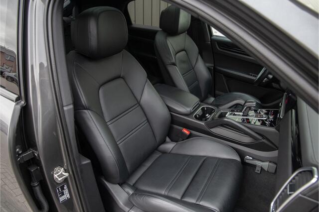 Porsche CAYENNE Coupé 3.0 E-Hybrid Bose, Pano, 22" Adapt. Cruise, Sportuitlaat, Luchtvering, BTW