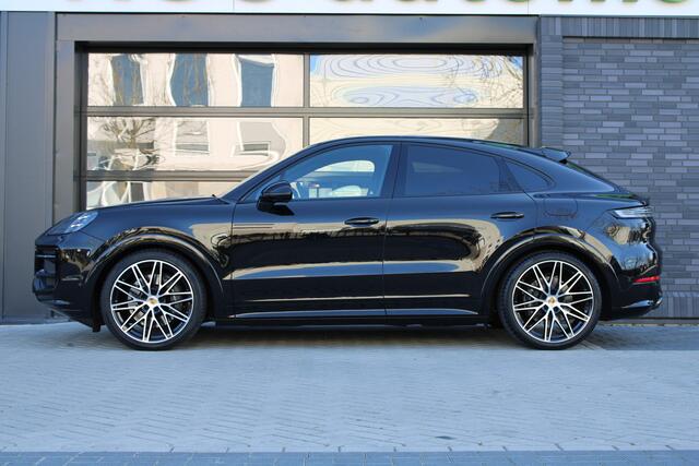 Porsche CAYENNE Coupé 3.0 E-Hybrid | VOL! | BURMESTER | 360 | KEYLESS | HUD | SOFT-CLOSE | MEMORY | BIJRIJDERSDISPLAY |
