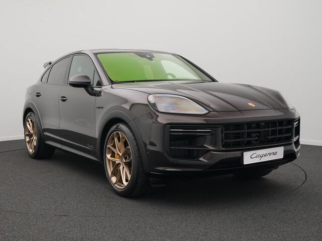 Porsche CAYENNE Turbo E-Hybrid Coupé met GT pakket