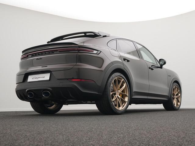 Porsche CAYENNE Turbo E-Hybrid Coupé met GT pakket