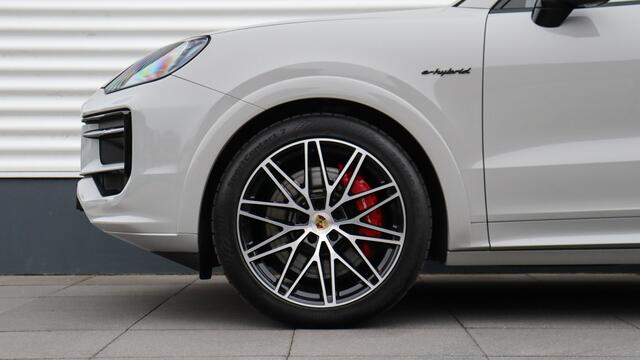 Porsche CAYENNE Coupé S E-Hybrid SportDesign | Stoelventilatie | InnoDrive | HD Matrix | Soft-Close | BOSE Sound | Sportuitlaat