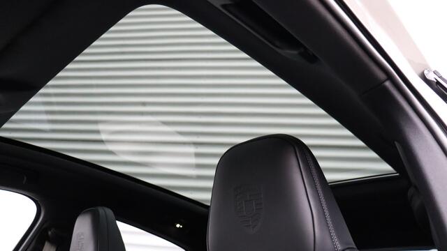 Porsche CAYENNE Coupé S E-Hybrid SportDesign | Stoelventilatie | InnoDrive | HD Matrix | Soft-Close | BOSE Sound | Sportuitlaat