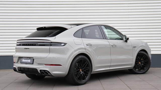 Porsche CAYENNE Coupé E-Hybrid SportDesign | Head-up | BOSE Sound | Soft-Close | HD Matrix | Sportuitlaat | Trekhaak | Bijrijdersdisplay