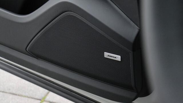 Porsche CAYENNE Coupé E-Hybrid SportDesign | Head-up | BOSE Sound | Soft-Close | HD Matrix | Sportuitlaat | Trekhaak | Bijrijdersdisplay