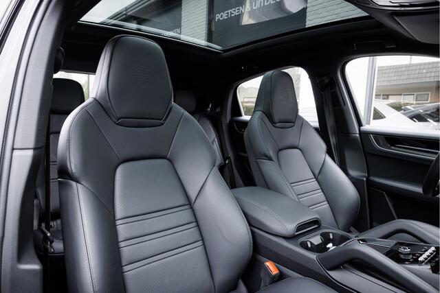 Porsche CAYENNE Coupé 3.0 E-Hybrid Sport Chrono Passenger Display - 18-weg Zetels - Trekhaak