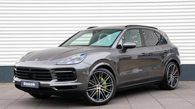 Porsche CAYENNE 3.0 E-Hybrid | Head-up | InnoDrive | Panoramadak | BOSE Sound | Surround View | Trekhaak