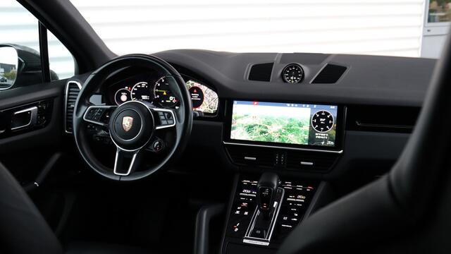 Porsche CAYENNE 3.0 E-Hybrid | Head-up | InnoDrive | Panoramadak | BOSE Sound | Surround View | Trekhaak