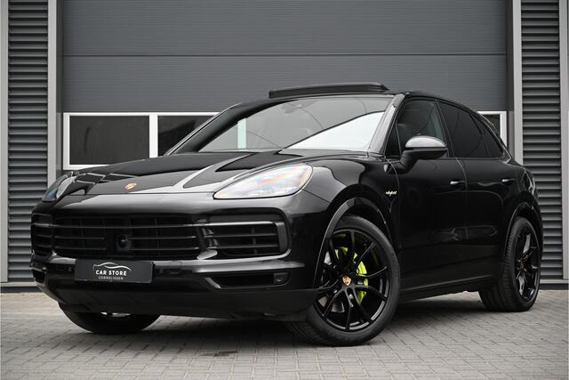 Porsche CAYENNE 3.0 E-Hybrid 462 PK / PANO / SPORTCHRONO / LED MATRIX / BOSE / MEMORY / ACC / STOELKOELING