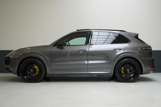 Porsche CAYENNE 3.0 E-Hybrid 462pk | Akrapovic | Panoramadak | 360 camera | Leder | Bose | Trekhaak | Head-Up