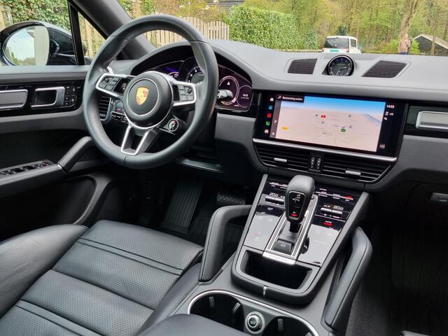 Porsche CAYENNE Coupé 3.0 E-Hybrid Platinum Edition