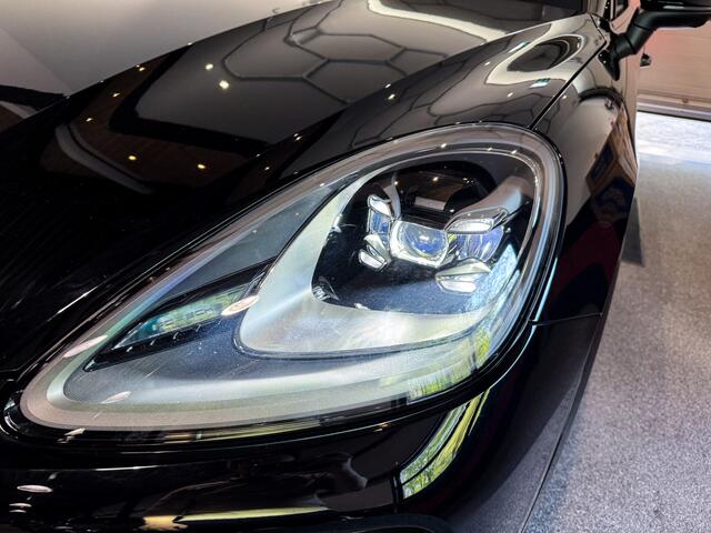Porsche CAYENNE Coupé 3.0 E-Hybrid Platinum Edition |BOSE|SportChrono|Panorama