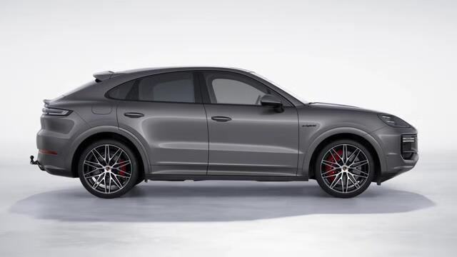 Porsche CAYENNE Turbo E-Hybrid Coupé