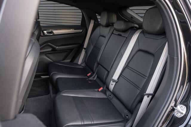 Porsche CAYENNE Coupé 3.0 E-Hybrid Platinum Edition / Sport Chrono / Bose / Luchtvering