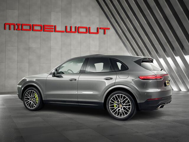 Porsche CAYENNE 3.0 E-Hybrid/Pano/Head-Up/Trekh/GTS Stoelen/Luchtv/Full Options