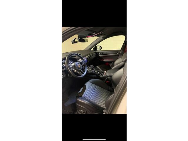 Porsche CAYENNE 3.0 E-Hybrid Pl. Ed. | Carbon dak | Bose | Sport chrono | PDLS