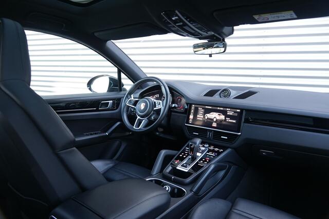 Porsche CAYENNE Coupé 3.0 E-Hybrid Sport Chrono | Pano | HUD | Bose | Soft Close | Memory | Ventilatie |