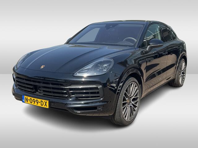Porsche CAYENNE Coupé 3.0 / Trekhaak / Panoramadak / Camera / Luchtvering / 22'' / Bose / Stoelventilatie / Sportchrono / Stoelverwarming / DAB / ACC