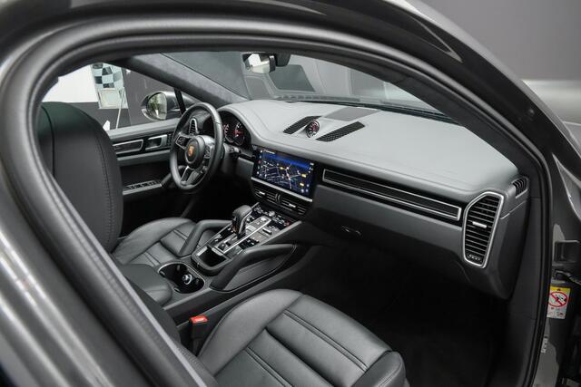 Porsche CAYENNE Coupé 4.0 460pk GTS |sport design|sport chrono|sportuitlaat|luchtvering|Bosé|HUD|Apple Carplay|360 camera|panoramadak|memory|PDLS +|stoelventilatie|blind spot|22"|