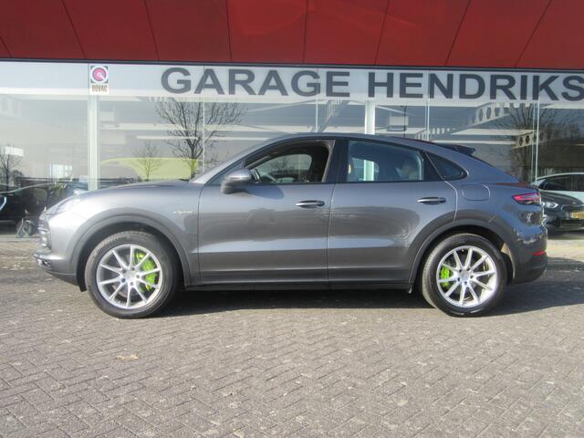 Porsche CAYENNE Coupé 3.0 E-Hybrid, Leder , Panodak, Sportchrono pakket (occasion)