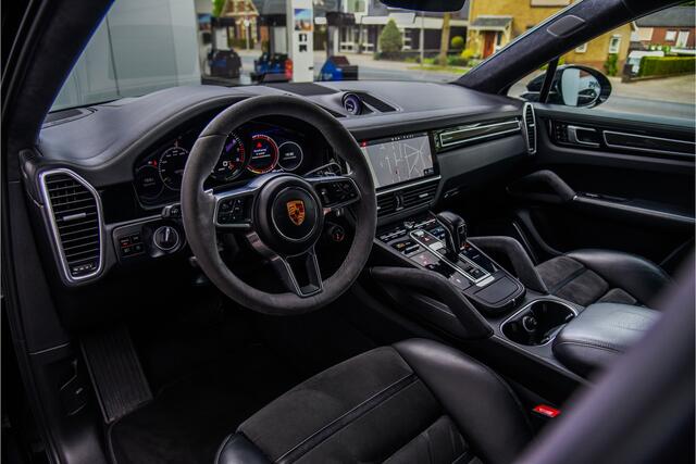 Porsche CAYENNE Coupé 3.0 E-Hybrid
