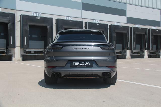 Porsche CAYENNE Coupé 4.0 Turbo S E-Hybrid