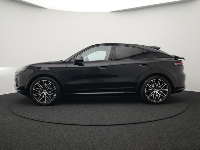 Porsche CAYENNE Coupé 3.0 E-Hybrid Sport Design Plug In Hybrid 470pk Dealer O.H. PHEV | Panodak | 18-Voudige Lederen Sportstoelen Memory | Adaptive Cruise | BOSE Sound | L.M. 22" | PASM Luchtvering | Sport Chrono | 360 Camera | Passenger Display | Rear Seat Entertainment