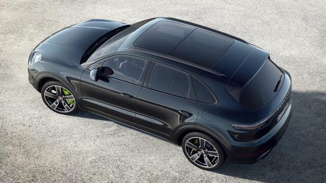 Porsche CAYENNE E-Hybrid Platinum Edition