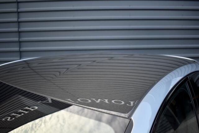 Porsche CAYENNE Coupé 3.0 E-Hybrid 462pk Lightweight Package | Carbon Pack | 22'' Velgen | Keramisch | Techart voorbumper | PDLS+ Matrix | 360 Camera | Bose | Sportuitlaat |