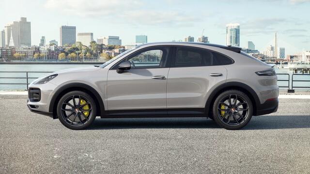 Porsche CAYENNE Turbo GT
