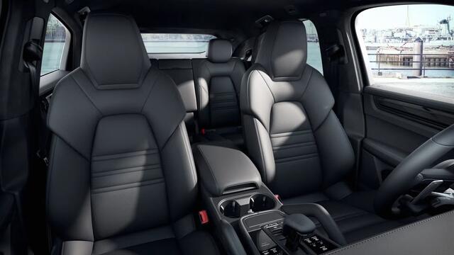 Porsche CAYENNE Turbo GT