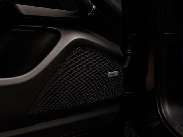 Porsche CAYENNE 3.0 E-Hybrid, Bose, pano, 21", sportchrono, luchtv., surround vieuw, ACC, keyless, privacy