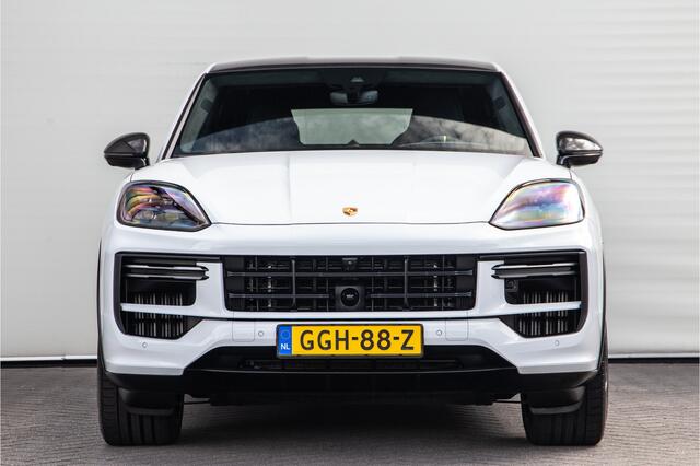 Porsche CAYENNE Coupé 4.0 Turbo E-Hybrid GT Ceramic, Burmester, Carbon, 740pk Nwpr 238.000,-