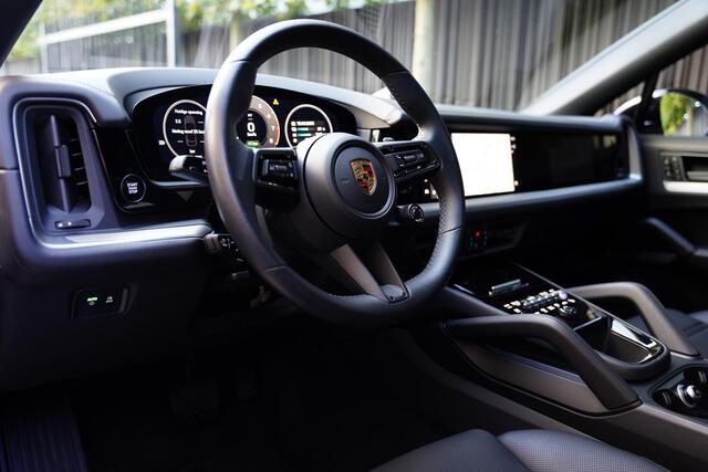 Porsche CAYENNE Coupé 3.0 E-Hybrid BTW Sport Design Pakket Trekhaak Sportuitlaat