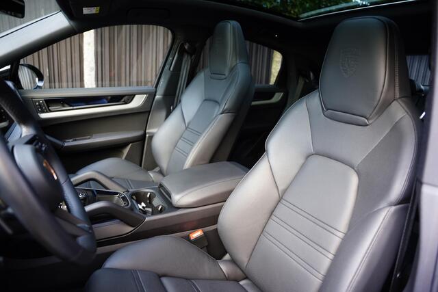 Porsche CAYENNE Coupé 3.0 E-Hybrid BTW Sport Design Pakket Trekhaak Sportuitlaat