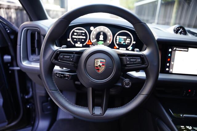 Porsche CAYENNE Coupé 3.0 E-Hybrid BTW Sport Design Pakket Trekhaak Sportuitlaat