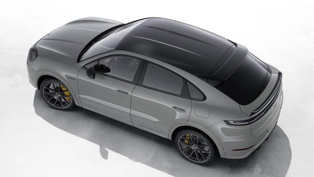 Porsche CAYENNE Coupé Turbo E-Hybrid Carbon Sport Uitlaat 4.0 Turbo E-Hybrid Keramisch