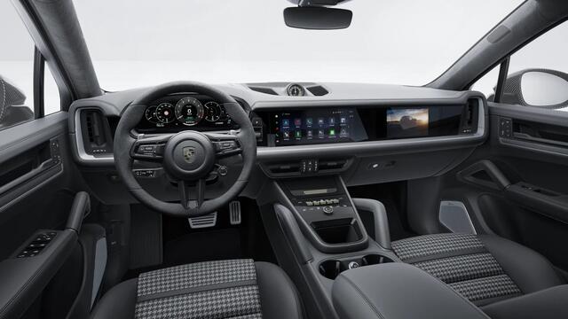 Porsche CAYENNE Coupé Turbo E-Hybrid Carbon Sport Uitlaat 4.0 Turbo E-Hybrid Keramisch