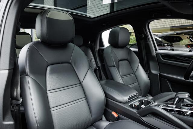 Porsche CAYENNE Coupé 3.0 E-Hybrid Sport-Chrono Bose - Soft Close - Luchtvering