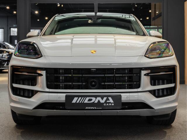 Porsche CAYENNE Coupé E-Hybrid Carbon 3.0 E-Hybrid Pano Bose Innodrive