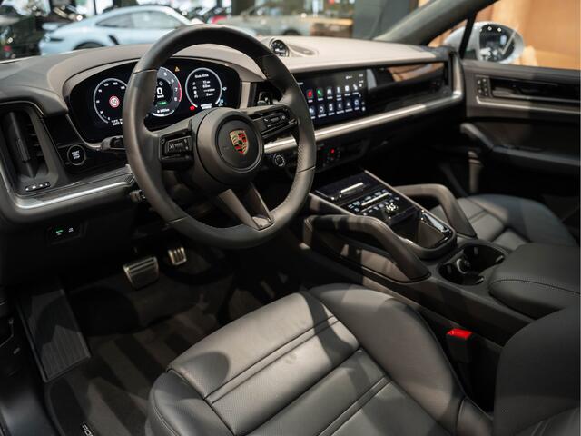 Porsche CAYENNE Coupé E-Hybrid Carbon 3.0 E-Hybrid Pano Bose Innodrive