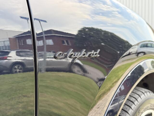 Porsche CAYENNE Coupé 3.0 E-Hybrid Platinum Edition Sportchrono | Luchtvering